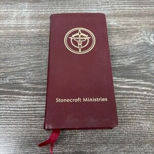 Tyndale New Testament NLT Bible Stonecroft Ministries Burgundy Pocket Excellent